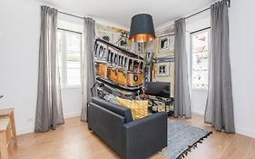 Apartment Yellow Bica